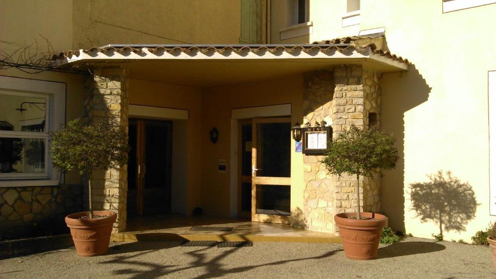 Auberge De L'Escargot D'Or Dieulefit Exterior foto